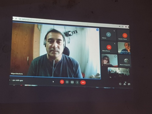 Documental de Miguel Monforte en una inédita actividad carcelaria. Documental de Miguel Monforte en una inédita actividad carcelaria.